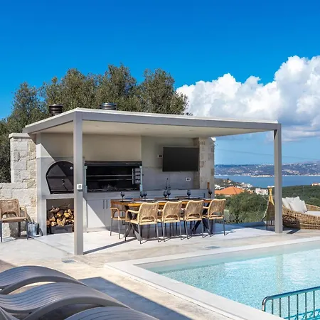 Virtus In Mare Villa